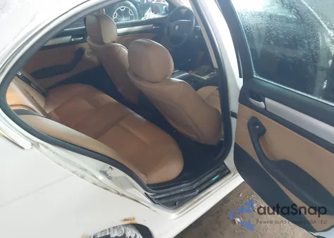 2004 BMW 330Xi from USA, damaged, VIN WBAEW534X4PN32057